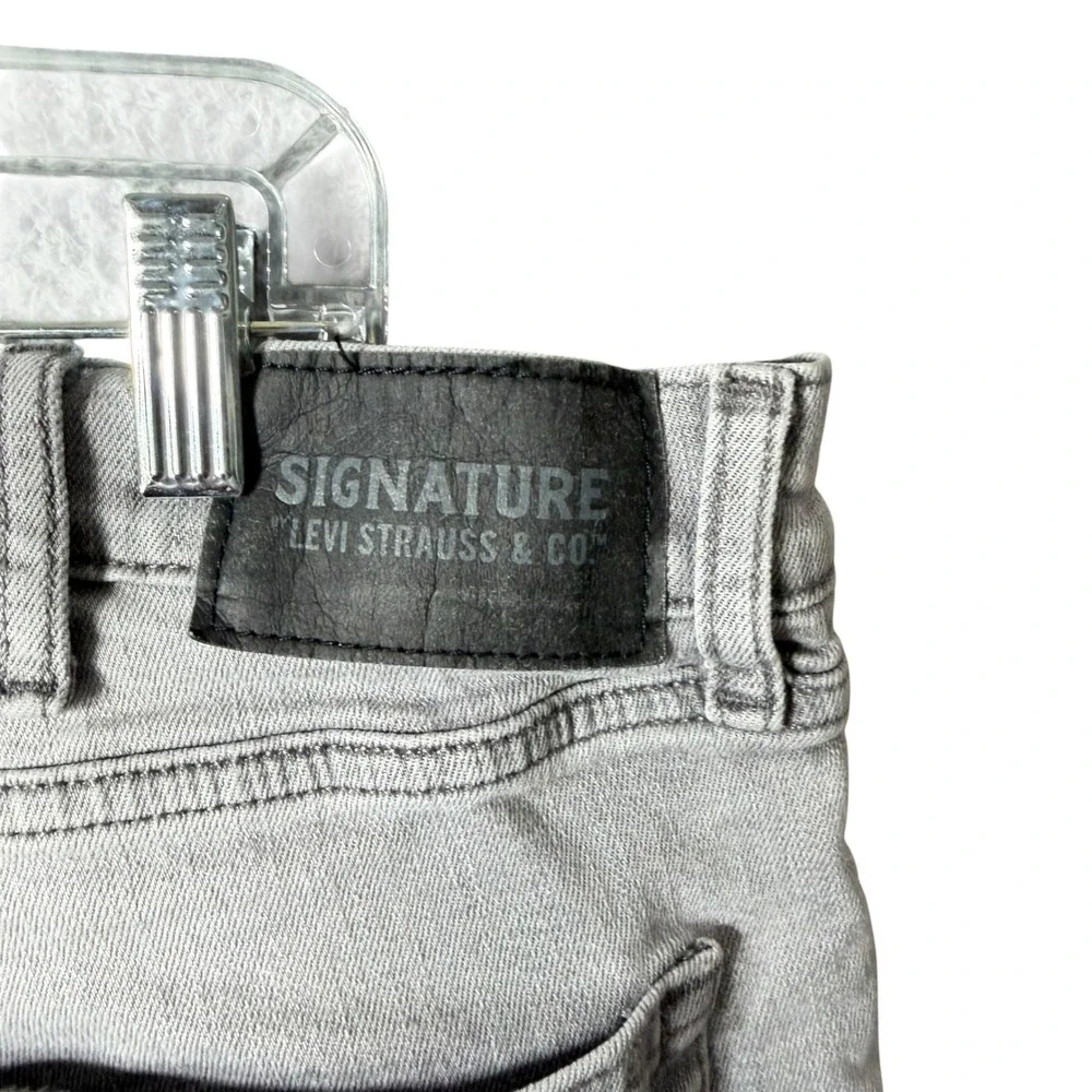 Signature Levi Strauss S37 Slim Fit Gray Jeans Raw Hem Mens 38x32 (Act 38 x 29)